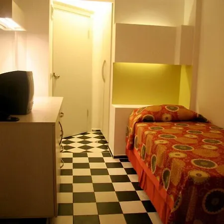 Orient Hotel