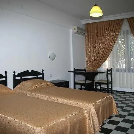 Orient 3*