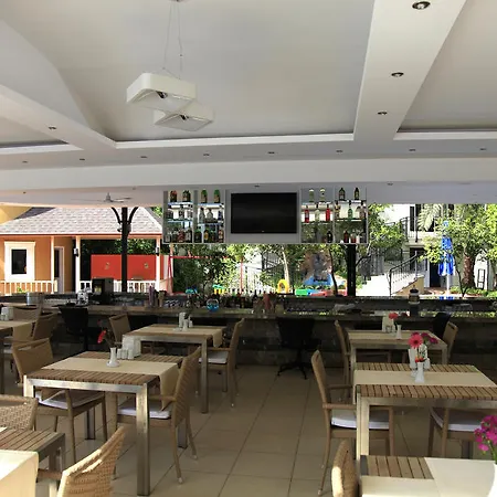 Orient Hotel 3*