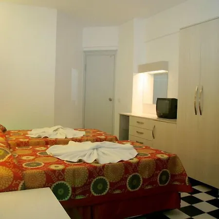Orient Hotel 3*