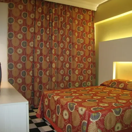 Orient Hotel